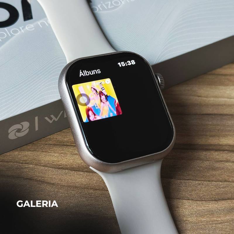 Horizon Lite + 4G Câmera Rotatória | 2GB + 16GB | Celular de Pulso Slim